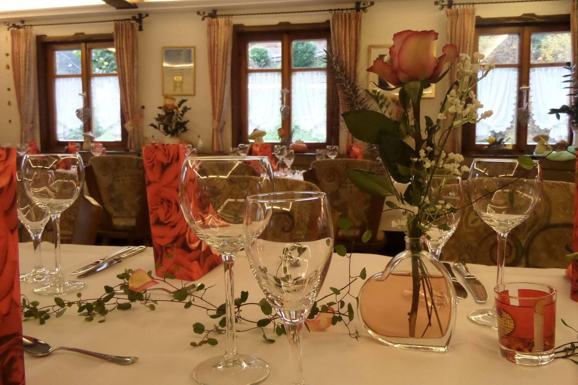 Hotel - Gasthof Blume Oppenau Dış mekan fotoğraf